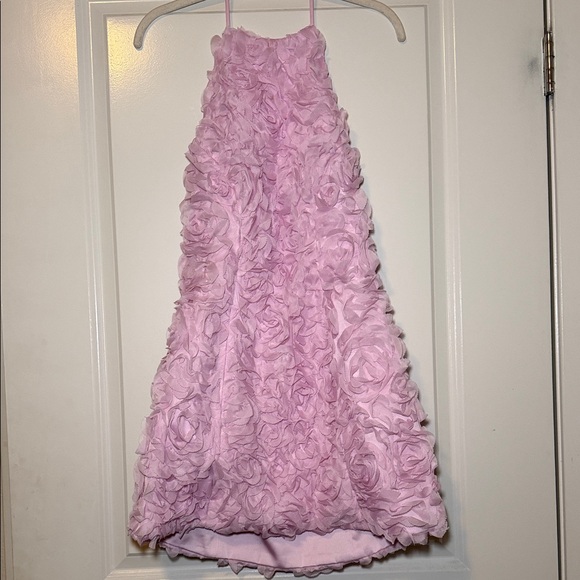 Floral-Appliqué Halterneck A-Line Mini Dress in Lilac - Picture 4 of 10